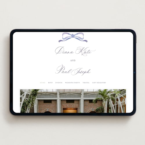 This is a tuscany wedding websites by Claudia Orengo called lavender printing on digital paper in standard
