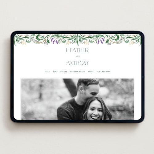 This is a spruce wedding websites by Paper Sun Studio called sierra printing on digital paper in standard
