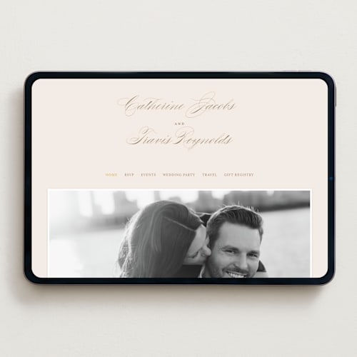 This is a linen wedding websites by Brandy Folse called classically elegant printing on digital paper in standard