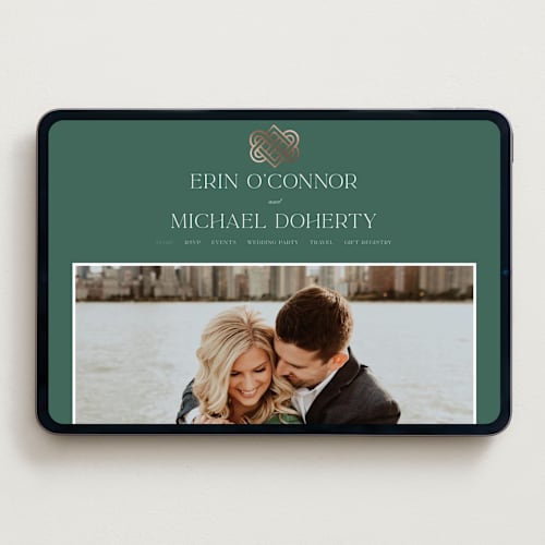 This is a clover wedding websites by Kerry Doyle called celtic love knot printing on digital paper in standard