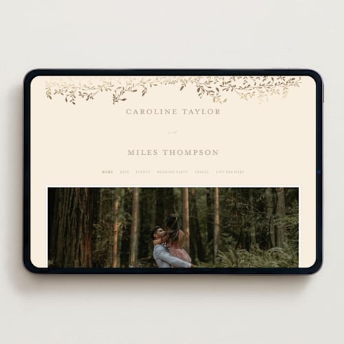 This is a sand wedding websites by Creo Study called leafy garland printing on digital paper in standard