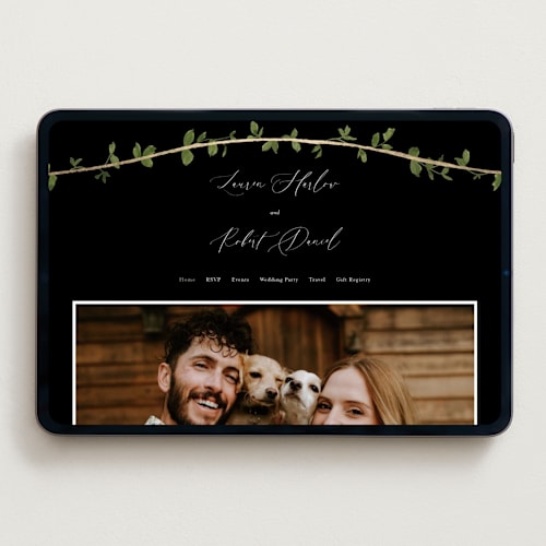 This is a onyx wedding websites by Everett Paper Goods called canopy printing on digital paper in standard