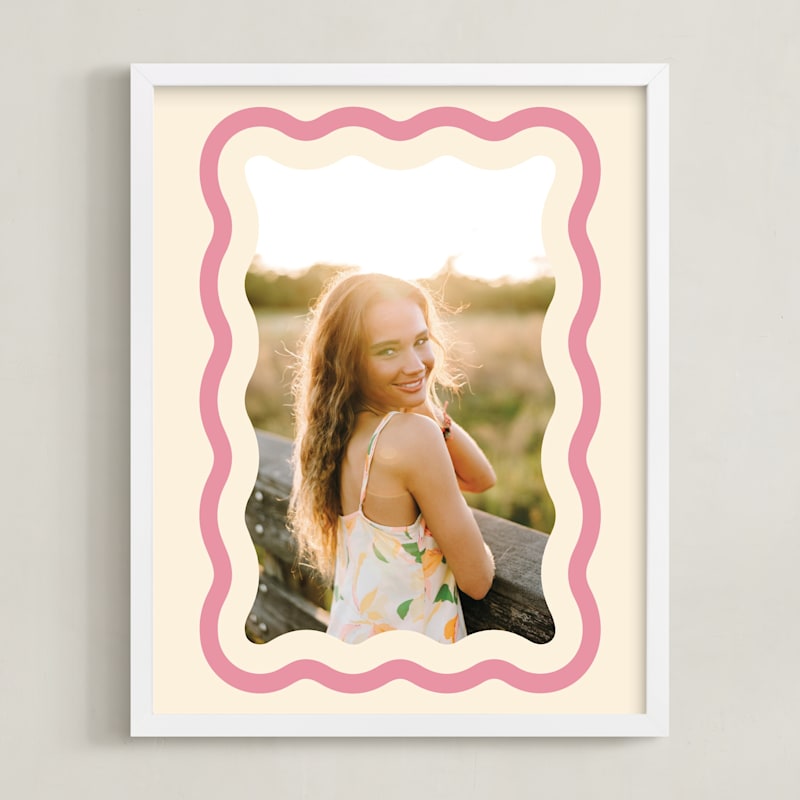 MIN-HSU-GCP - Wavy: Framed Photo