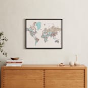 "Highly detailed watercolor world map" - Art Print in Aquamarine and cream by Rosana Laiz Blursbyai - In a Room