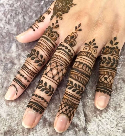 43+ Best Bridal Mehndi Designs Ideas For Your Wedding Day | Minted