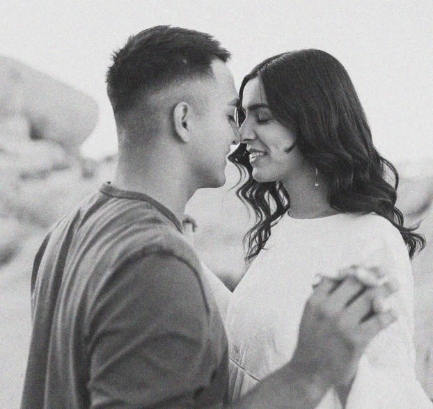 Engagement Photo Ideas