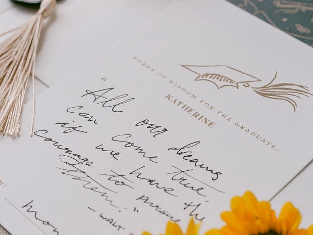 50 Graduation Card Messages That Go Beyond “Congratulations”