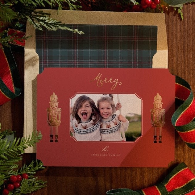 Minted’s 2026 Holiday Card Collection Puts a New Spin on Tradition (Oct 01, 2026)