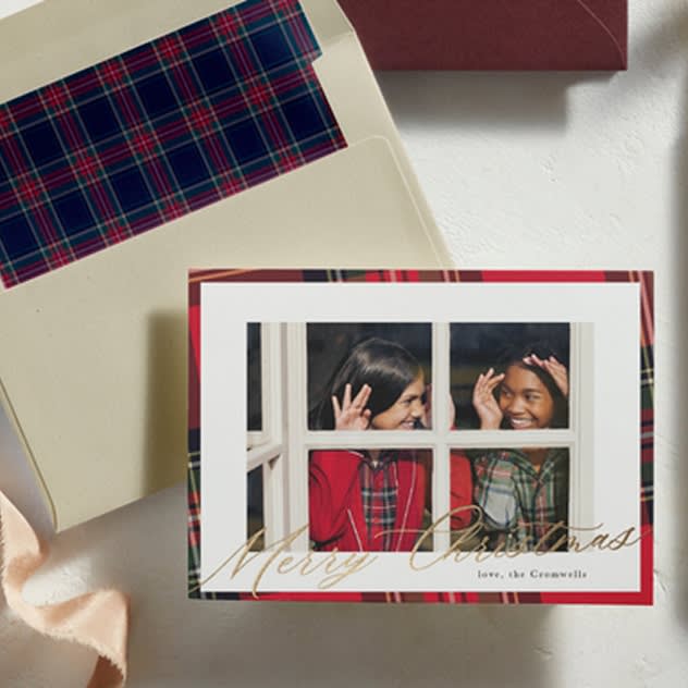 Minted Partners With Petite Plume on Holiday Card Collection