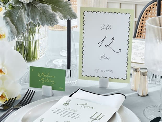 Our Complete Guide to Day-Of Stationery