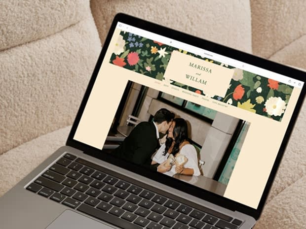 Our Complete Guide to Wedding Websites