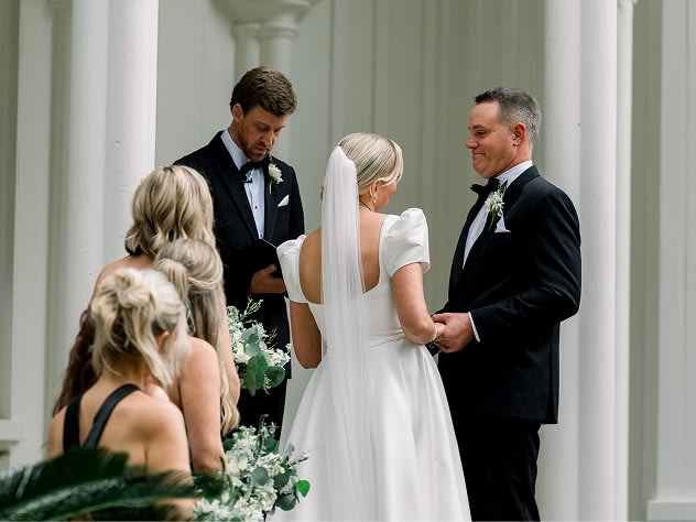 Wedding Ceremony Order: A Step-by-Step Guide