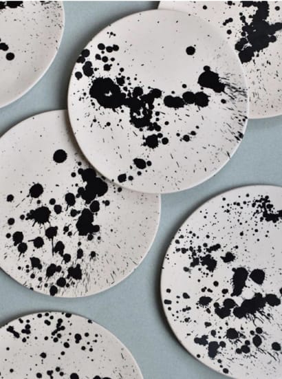 Shop tableware