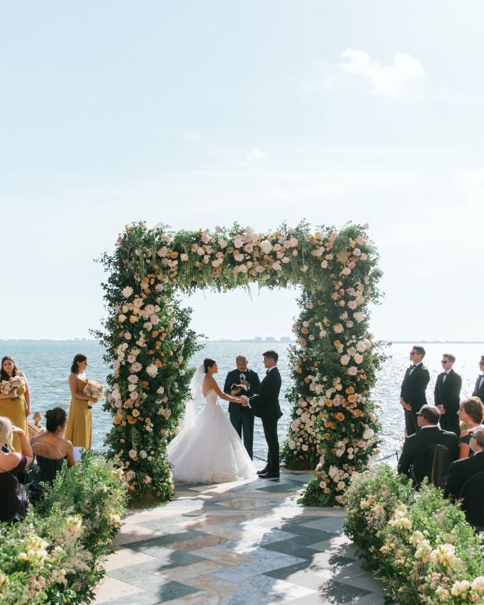 Photo by Julie Deffense